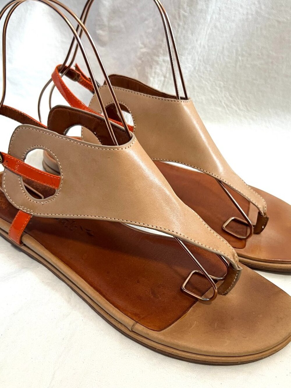 Gentle Souls sandals Opal 9.5 brown tan leather orange ankle strap flat thong